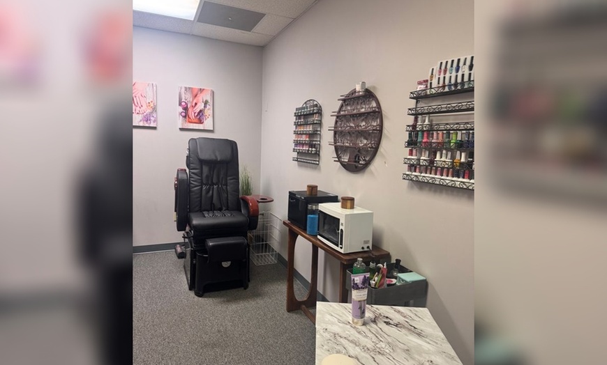 Image 3: Enhance Yourself with Manicure or Pedicure Services