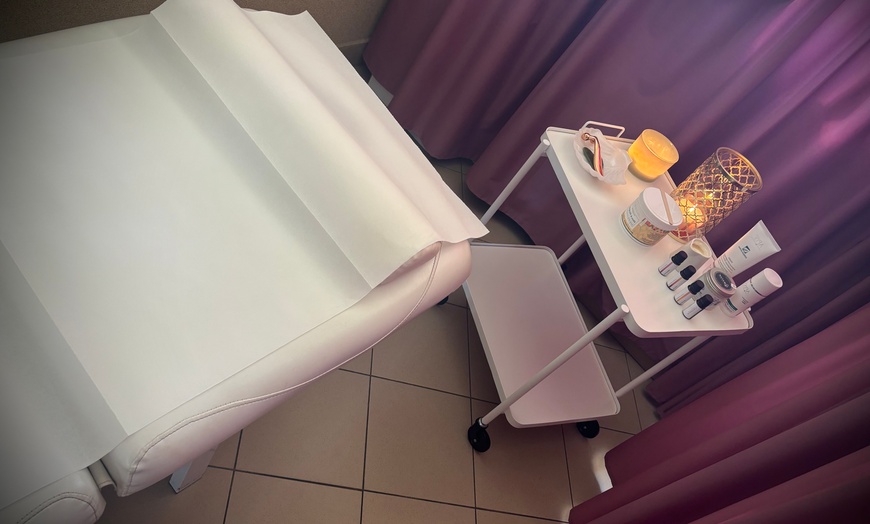 Image 3: Liftingujący masaż twarzy Kobido: 1-3 sesje dla młodszego wyglądu