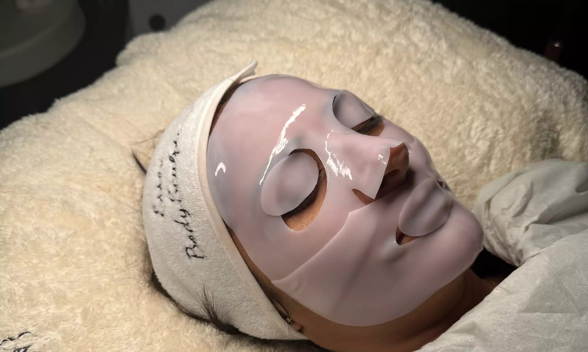 Revitalize with One, Two, or Three Sessions of Express HydroGlow Facial (Up To 69% Off) - Image 2