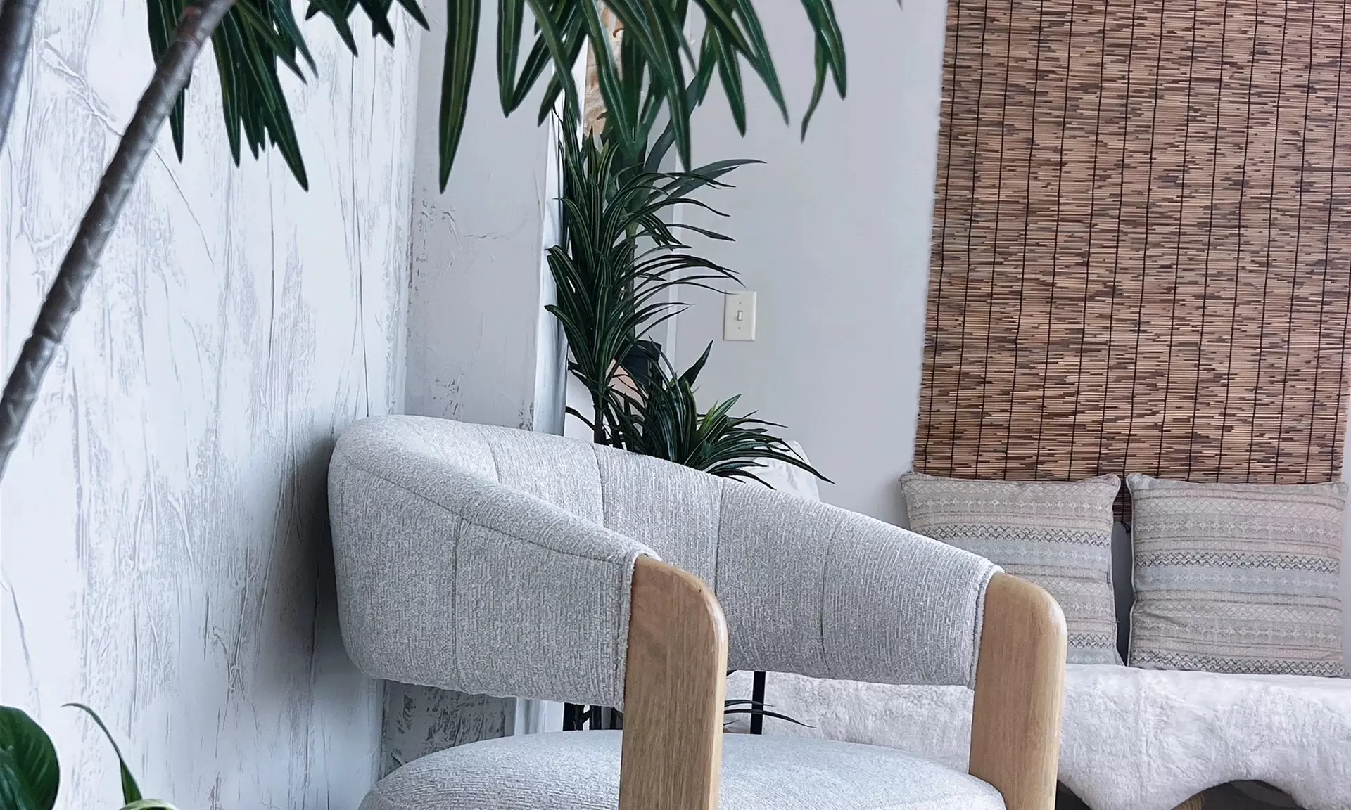 75-Minute Lymphatic Gua Sha Facial With Dry Head Spa And Massage