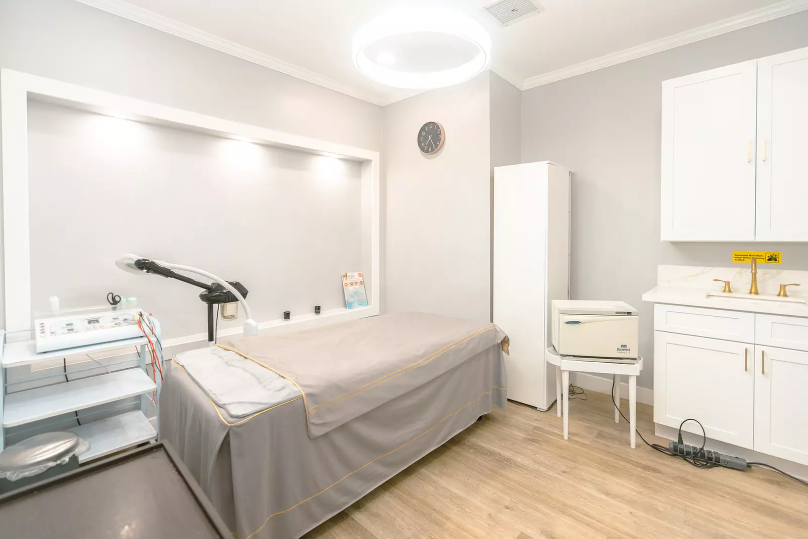 One or Two PRP Treatments for Face & Neck with Microneedling & Hydrafacial at Deluxe Med Spa at Up to 82% Off