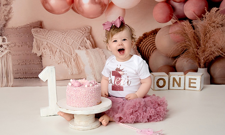 Image 2: First Birthday Cake Smash Photoshoot with Print at Flash Photography