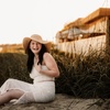 Image 5: 60-Min Outdoor Or Beach Photo Session / 30-Min Outdoor Session

