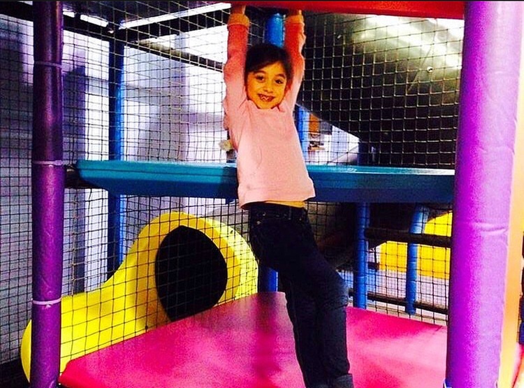 Up to 17% Off on Basic Bounce Party Package