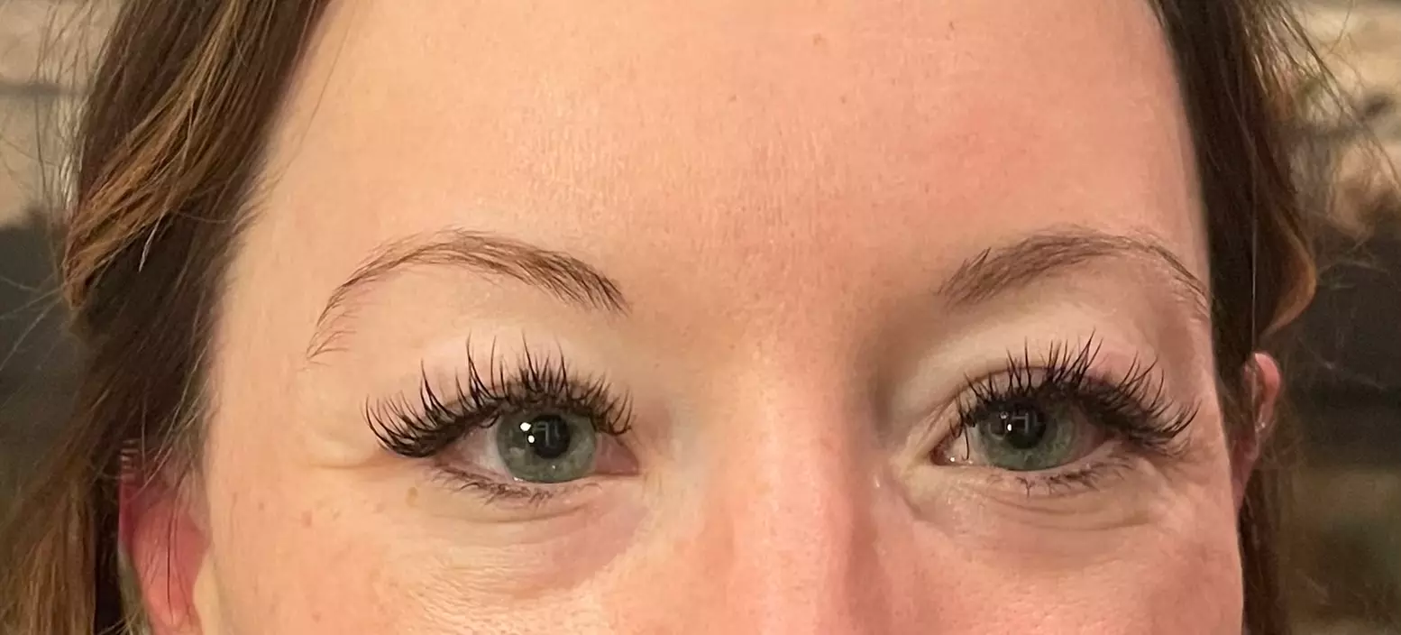 Up to 46% Off on Eyelash Extensions at derXObeauty