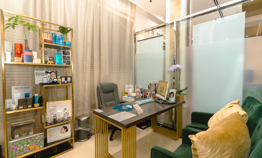 Image 4: Sculpt Your Look with One, Two, Four Syringe of Sculptra (upto 8CC)