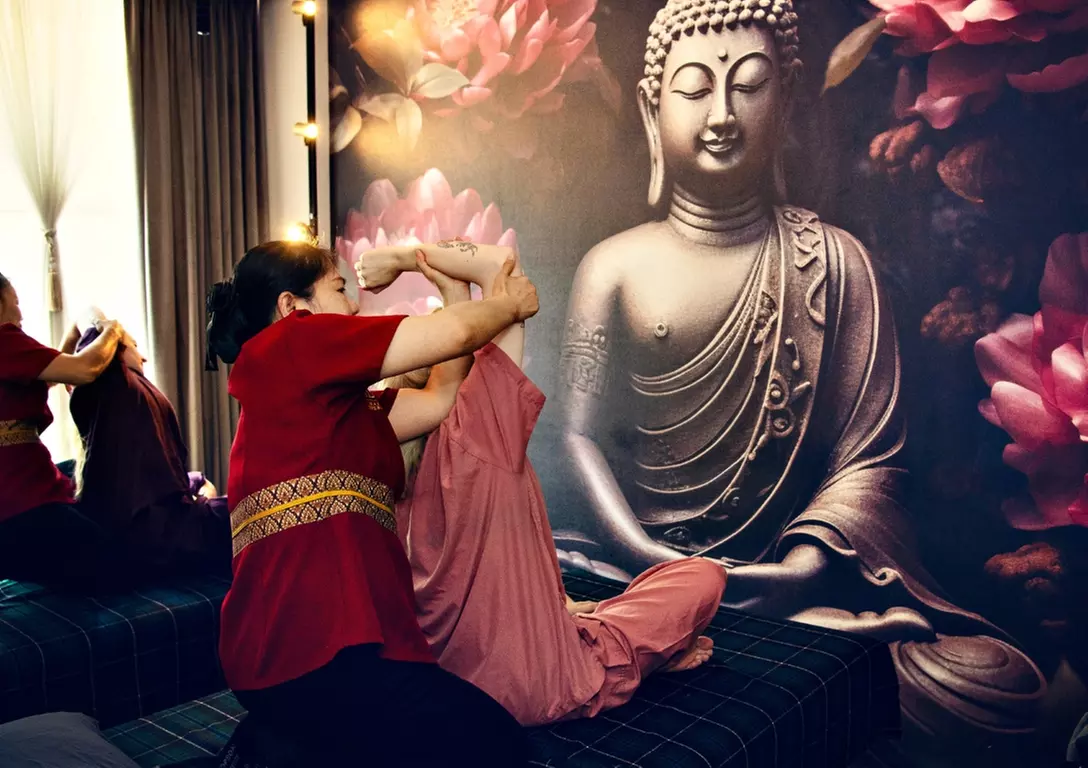 60 lub 90 minut autentycznego tajskiego masażu regenerującego