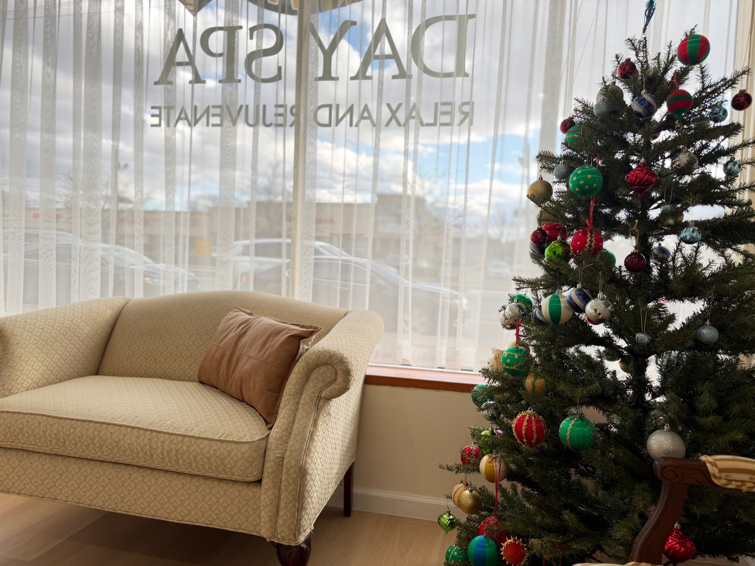 Relax with a 60-Minute Massage of Your Choice