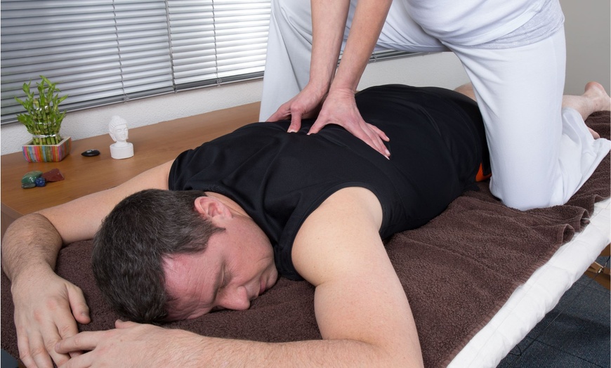 Image 6: Shiatsu Japonais ou Modelage Assis chez Aya Shiatsu 