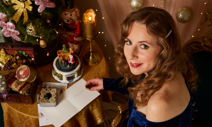 Image 1: Artystyczna sesja bożonarodzeniowa – 5, 10 lub 20 wyjątkowych ujęć