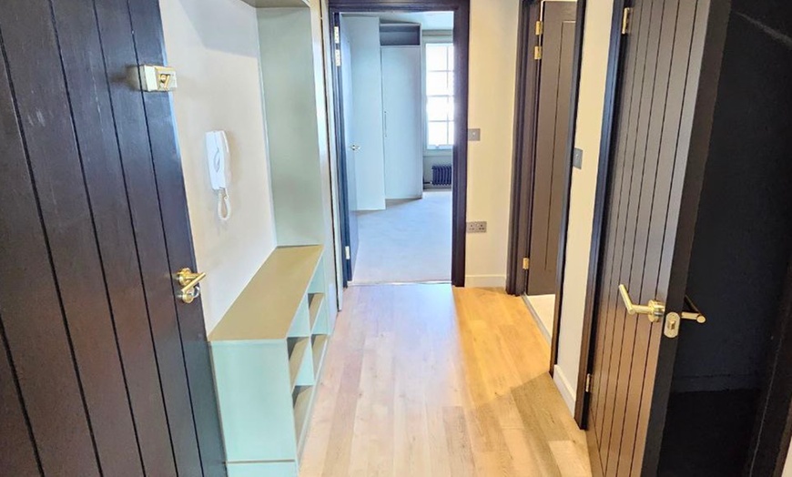 Image 7: Transform with One, Two or Three Rooms and Landing: Carpet Cleaning