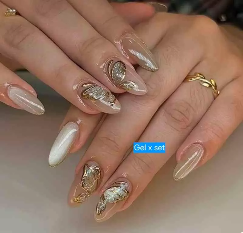 Festive Nail Magic: Xmas Gel Sets, Fills & Extensions