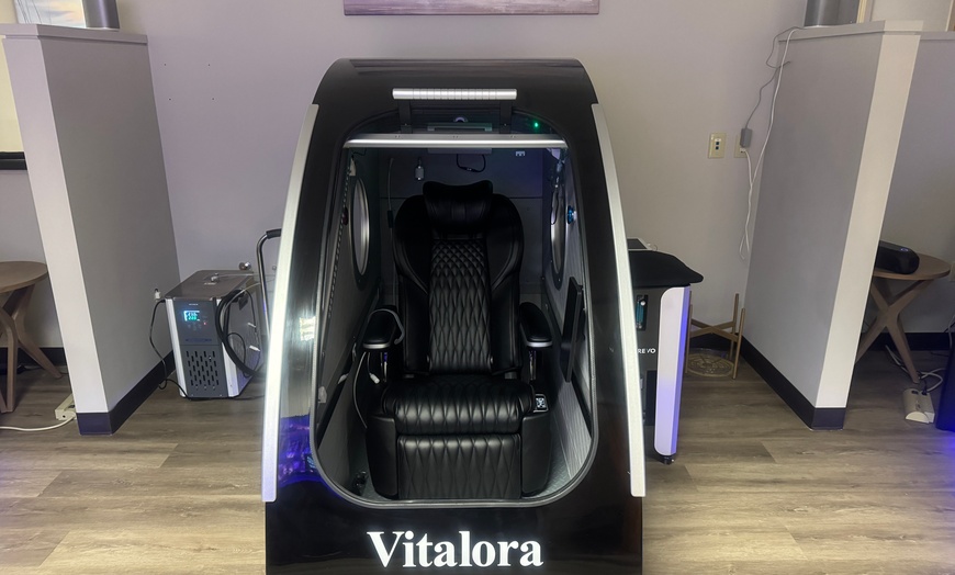 Image 8: Wellness Therapies: Infrared Sauna, Red Light, Pelvic Floor & More