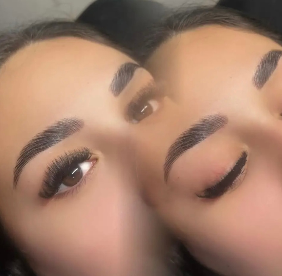 Full Set of Eyelash Extensions Session with Optional 1 Fill Session