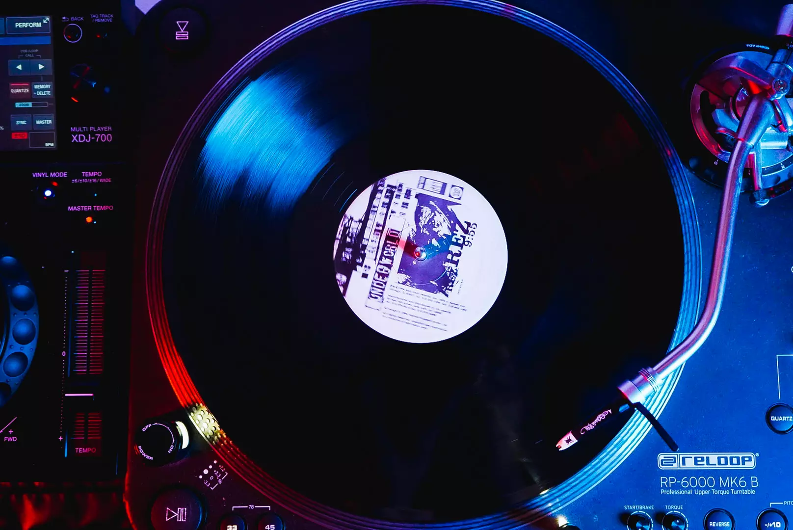 Bis zu 53% Rabatt auf den DJ- / AV-Kurs bei Ministry of Mixing