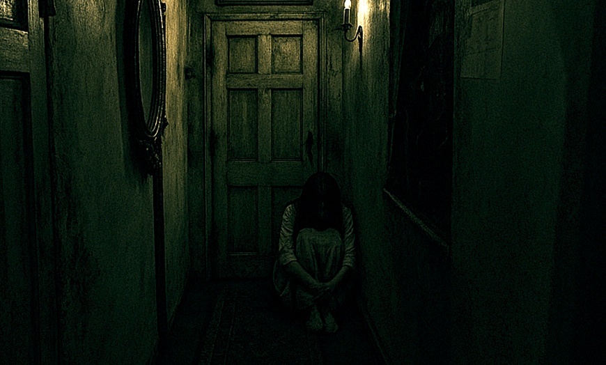 Image 1: 60 Min. Escape-Room-Spiel: „Haunted Hotel Teil 1: Die Geschichte der Runa Miles“ für 2-6 Pers. (bis 41% sparen)