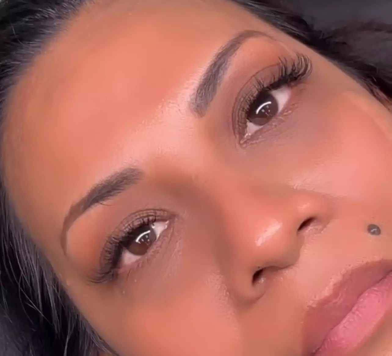 Explore Classic, Hybrid, and Volume Eyelash Extensions