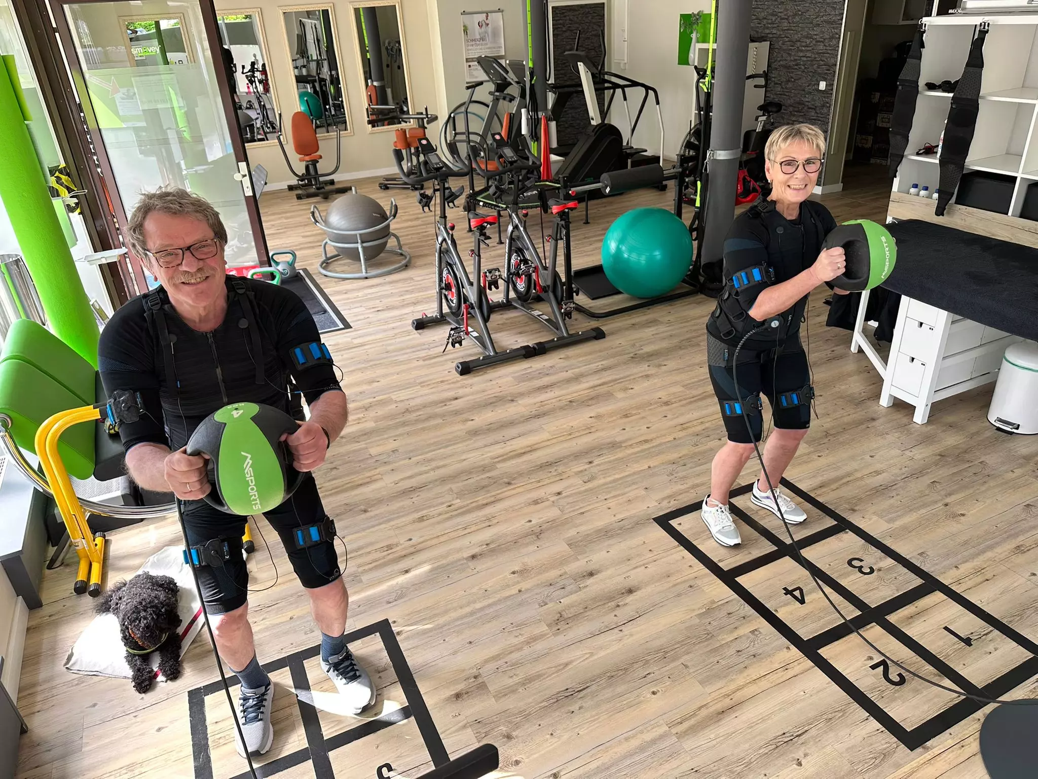 EMS-Training & Faszien-Behandlung