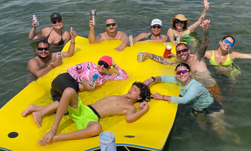 Image 16: Luxury Yacht Cruises & Boat Parties on Miami Waterways