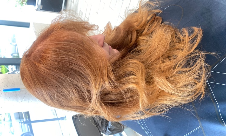 Image 1: Hybrydowe stylizacje paznokci dłoni i stóp od top stylistki w KREM Beauty Salon Kraków (do -25%)
