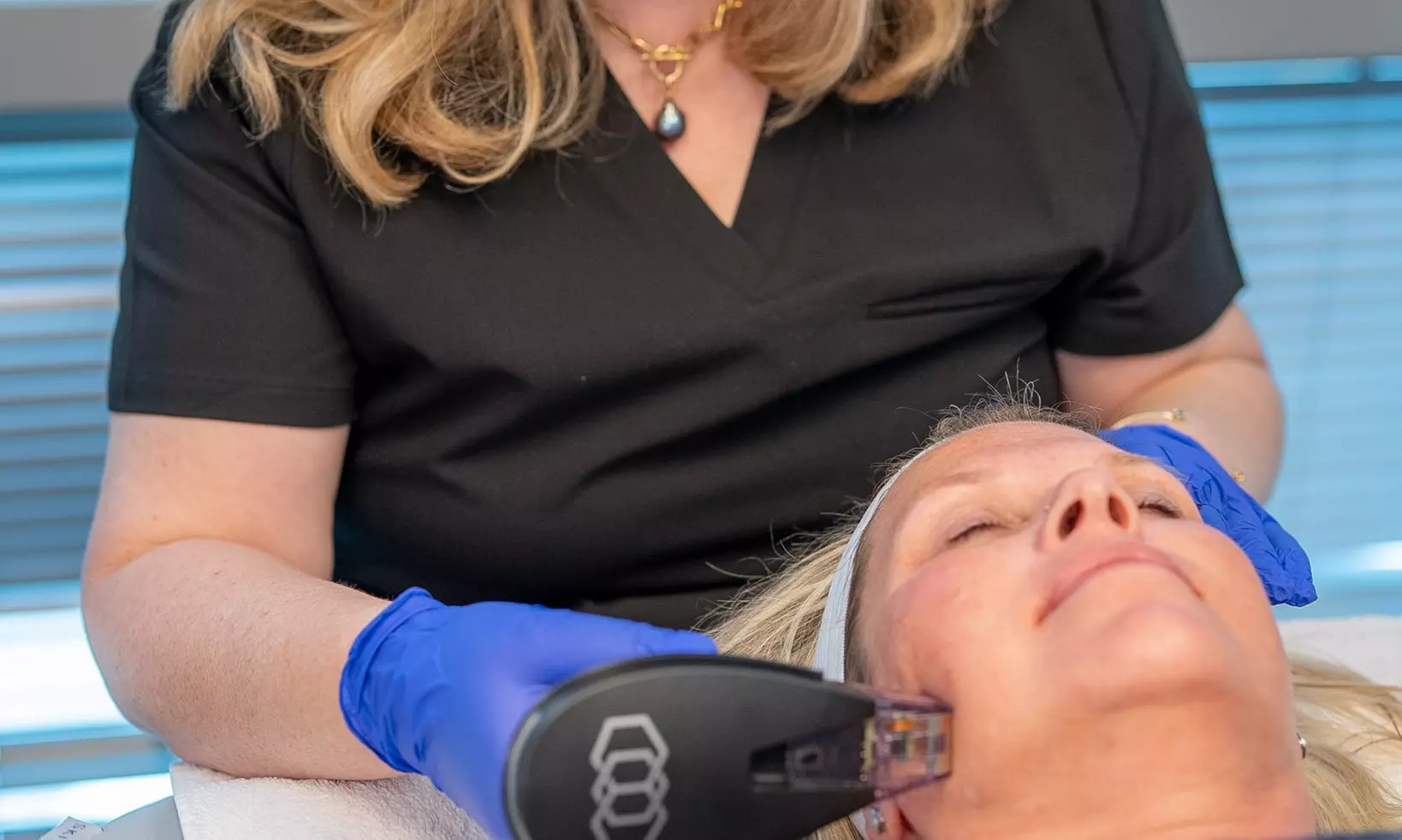 Get Radiant Skin with 1, 2, or 3 IPL Sessions - 10 Minutes Per Session