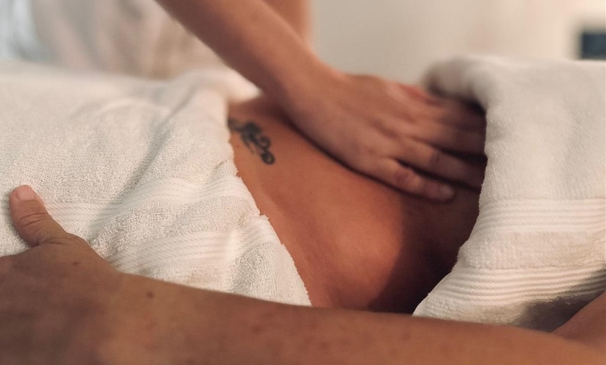 Image 2: Unwind with One, Three or Five Post Op Lymphatic Drainage Massage