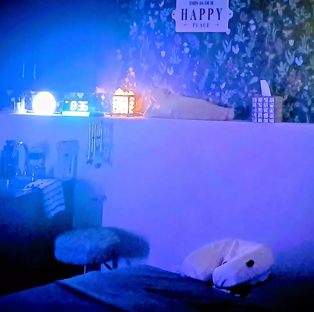 60 or 90-minute Swedish Massage with foot scrub, hot towels & aromatherapy at Zen Vibes Massage Up To  50%