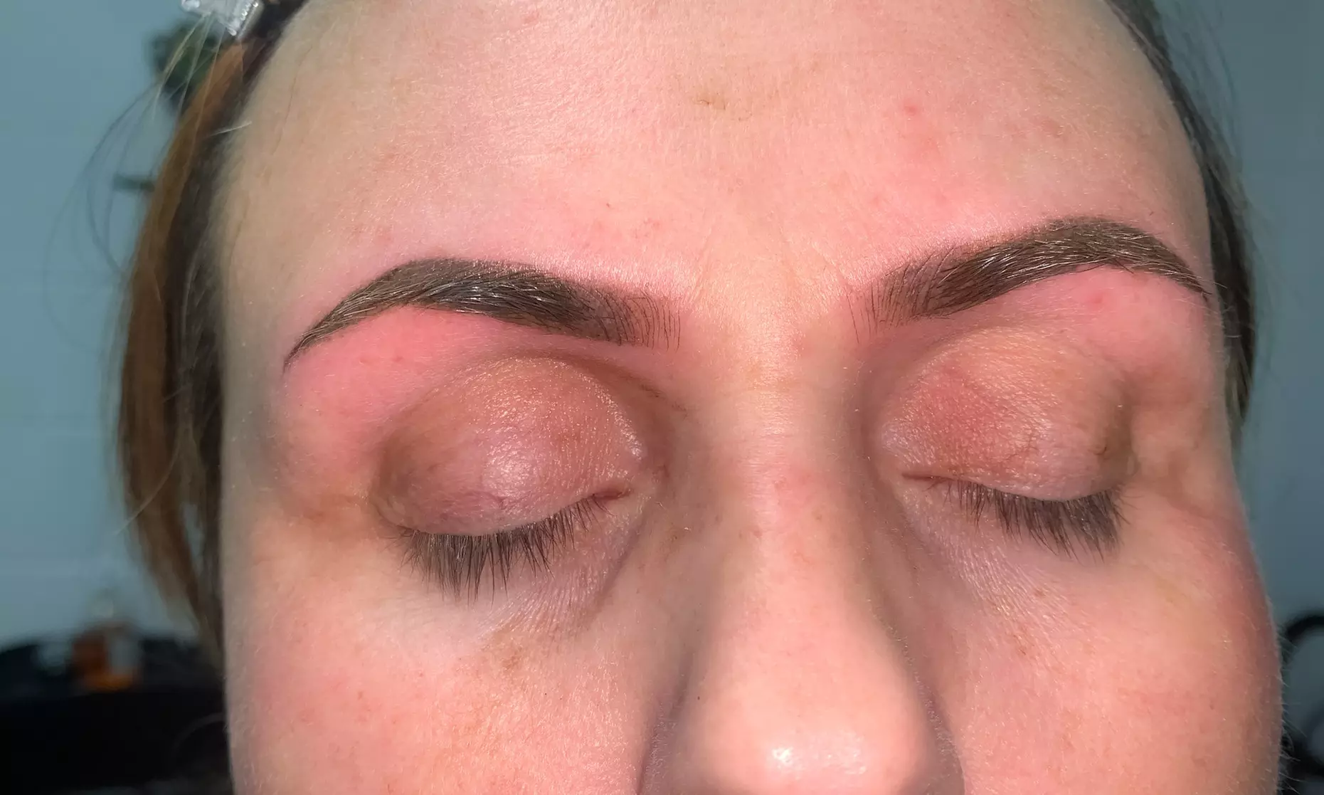 Get a One Microblading, Ombre Microshading, or Powder Brow Session