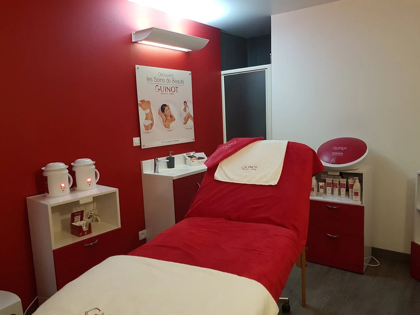 Soin du visage au choix à l'Institut Guinot Nantes Decre