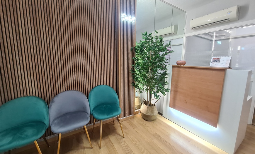 Image 3: Hasta 95% de dto. en Blanqueamiento dental - Tradicional en Dentia Bucodental