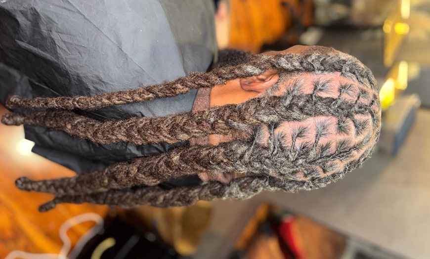 Image 6: Up to 10% Off on Salon - Hair Locking/Dreadlocks at Loc queen