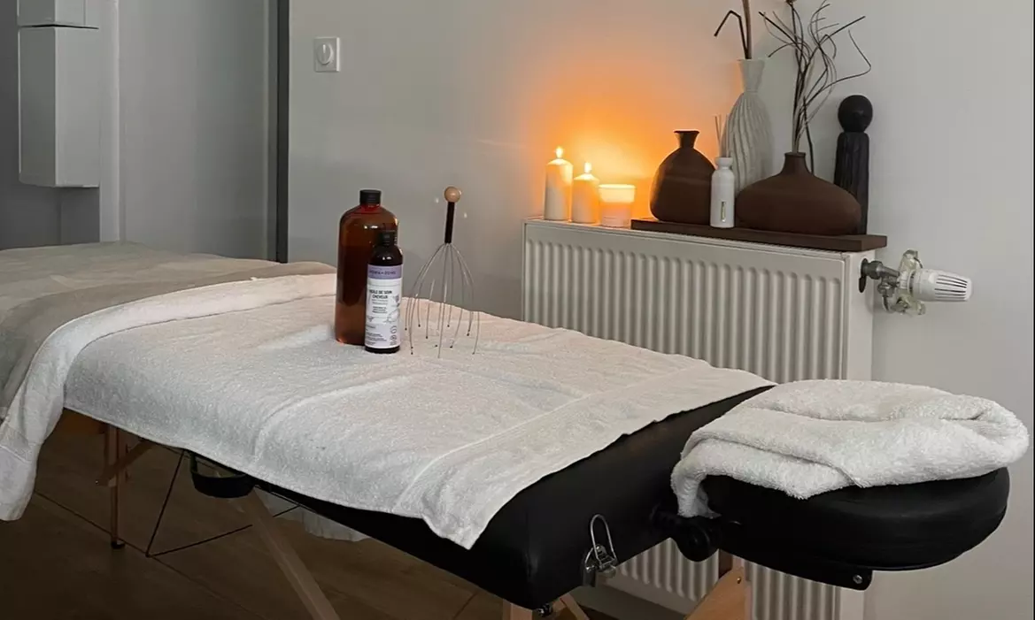 Soin visage nettoyage doux, dermaplaning ou rituel bien-être