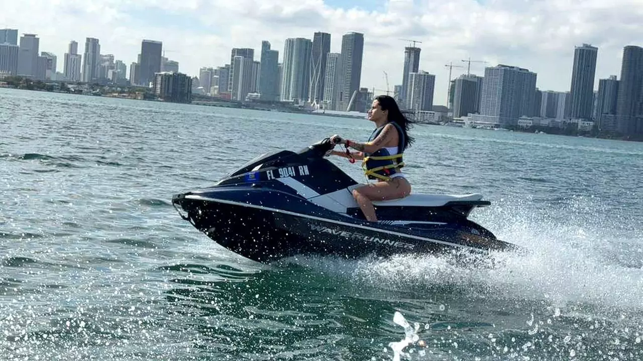 Thrilling Jet Ski Rentals in Miami's Stunning Waters