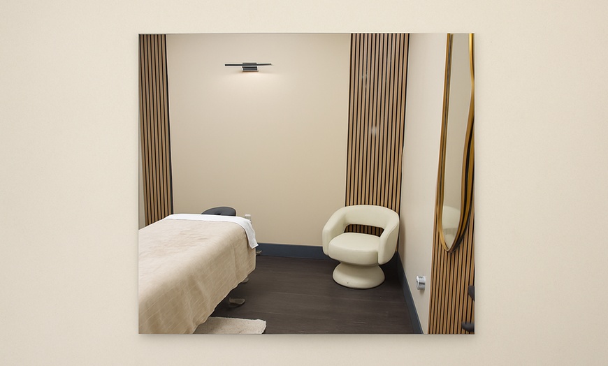 Image 4: Relax with One or Two Lymphatic Drainage Massages (60 or 70 Mins)