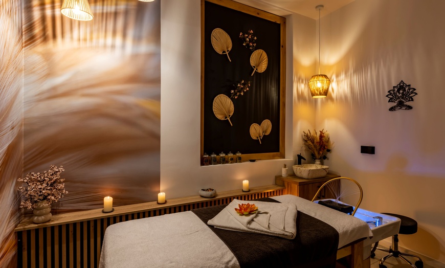 Image 6: Zanurz się w spokoju: rytuał Head Spa z masażem i pielęgnacją