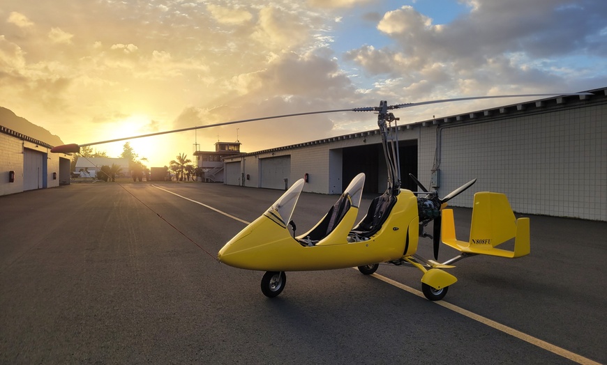 Image 2: Explore Oahu's Sky: 30-Min Gyroplane Experience for upto 4 People