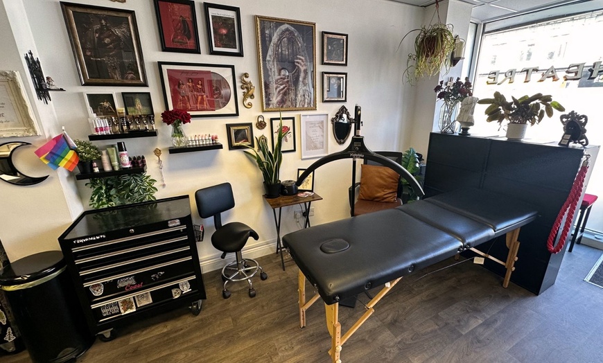 Image 5: Up to 25% Off on Eyebrow Shaping at Chaotique by Katie