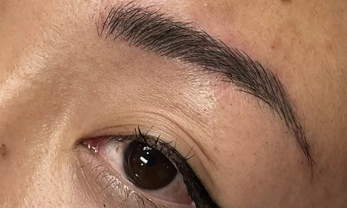 Up to 52% Off on  at Boldbrows by Lili Sam - Second Medium