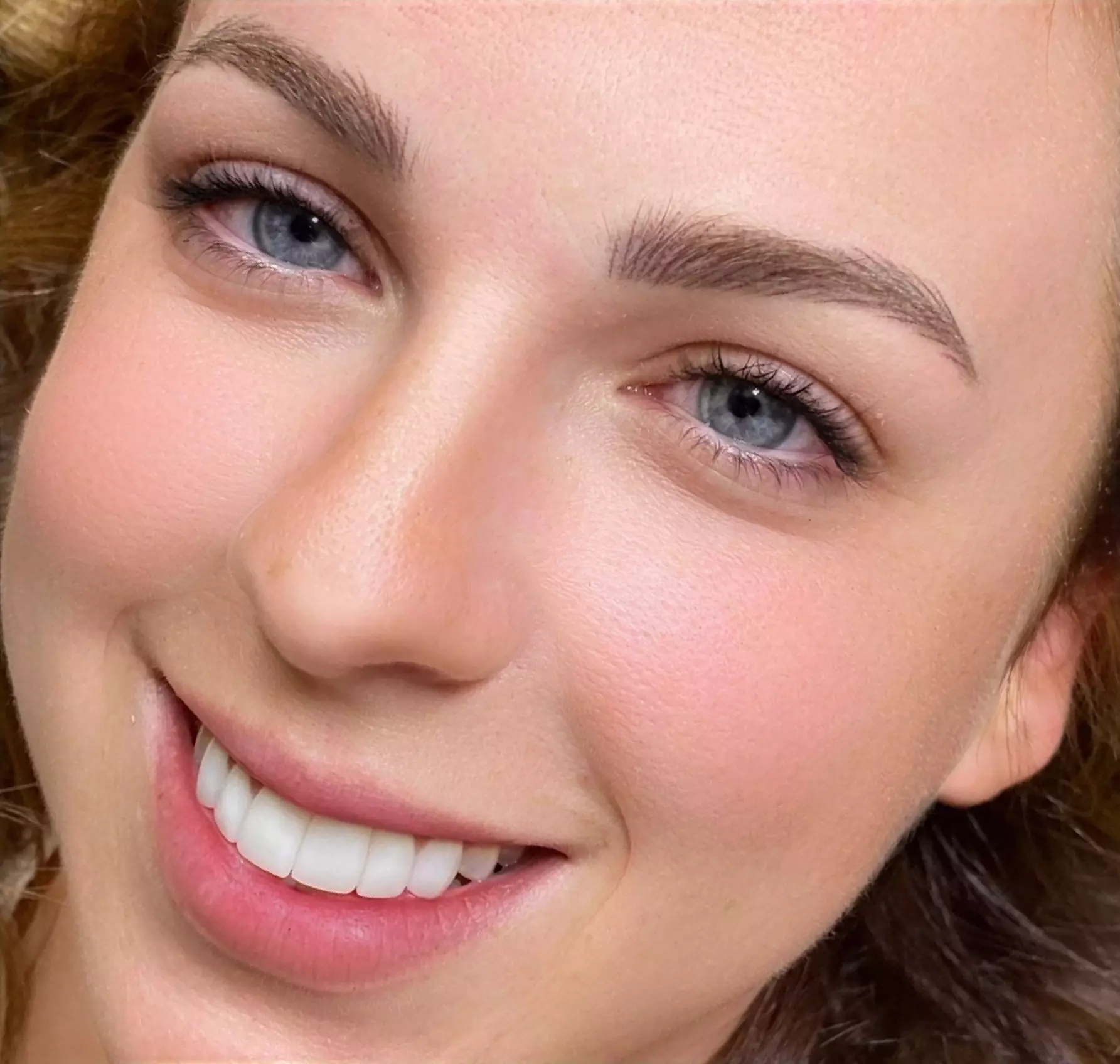 Up to 82% Off on Permanent Eyebrow Makeup at BrowMetixx