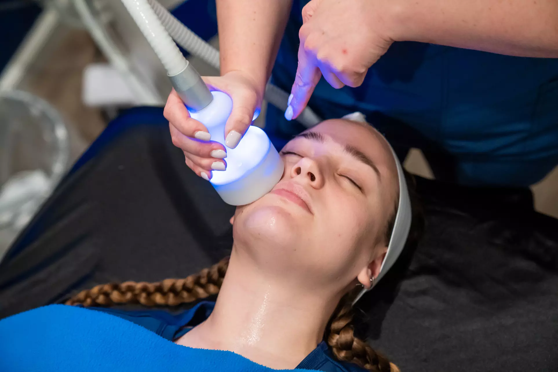 Indulge in ICRYO South Austin's Ultralift Toning Facials with options for one, three, or five sessions at up to 55% off - Primary Image