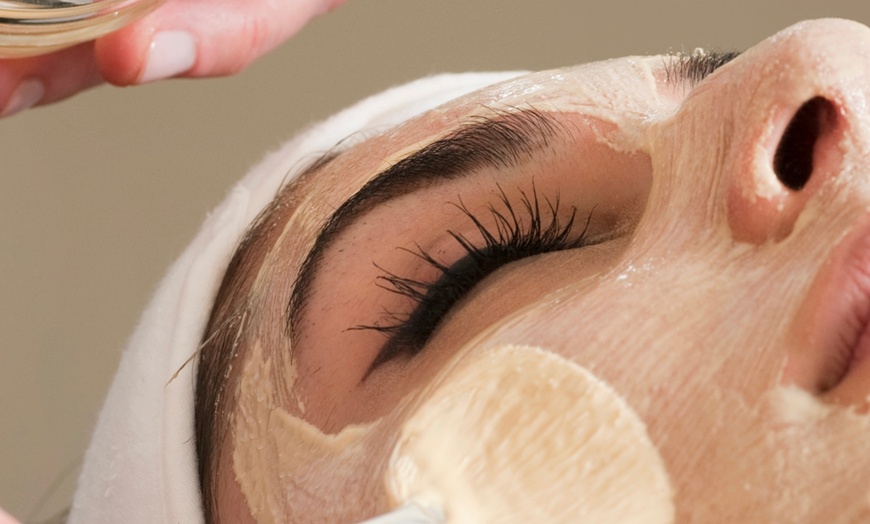 Image 4: Up to 60% Off or more on Facial at Glow Esthetics Co