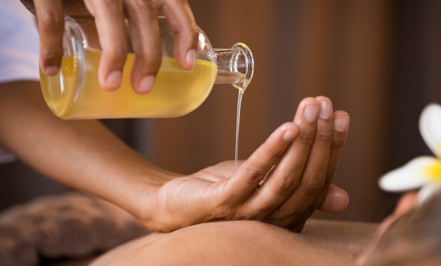 Image 3: Relax with In Studio  Stretch Therapy, 60 or 90 Min Massage-Choice