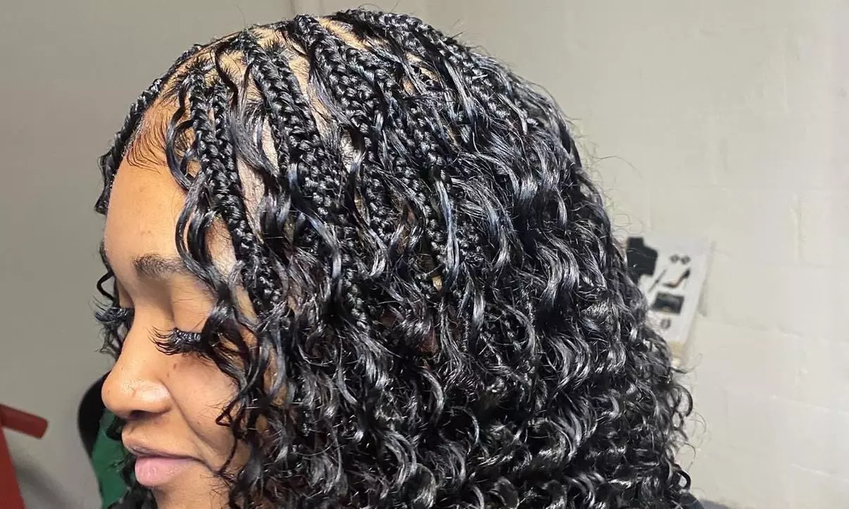 Small Knotless or Box Braid, Medium Knotless or Cornrows - Limonade