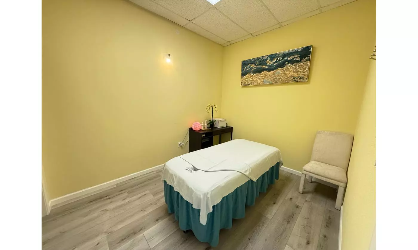 Up to 35% Off on Foot Reflexology Massage at Therapeutic Massage