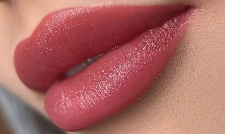 Permanent Eyebrow, Eyeliner, or Lipliner Tattoo Sessions