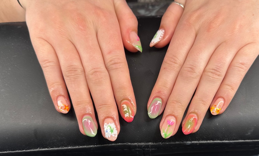 Image 3: Transform Your Nails w/1 Set of Gel-X/Polish Removal (Gel-X / Acrylic)