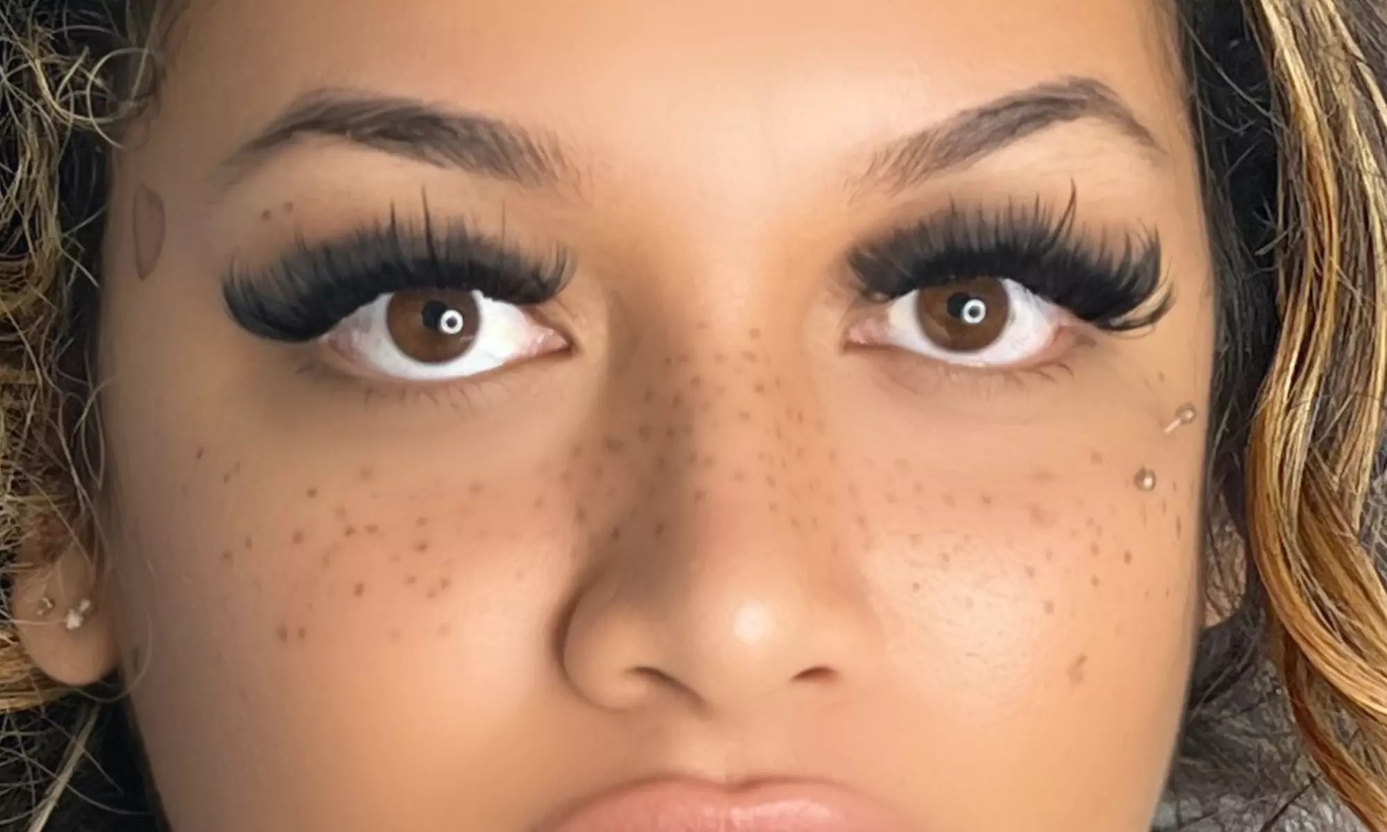 Transform Your Look with Three Unique Eyelash Extension Sets