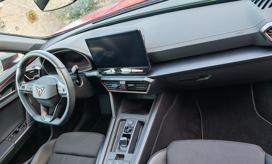 Image 7: Nettoyage premium au choix ou shampouinage des sièges et tissus