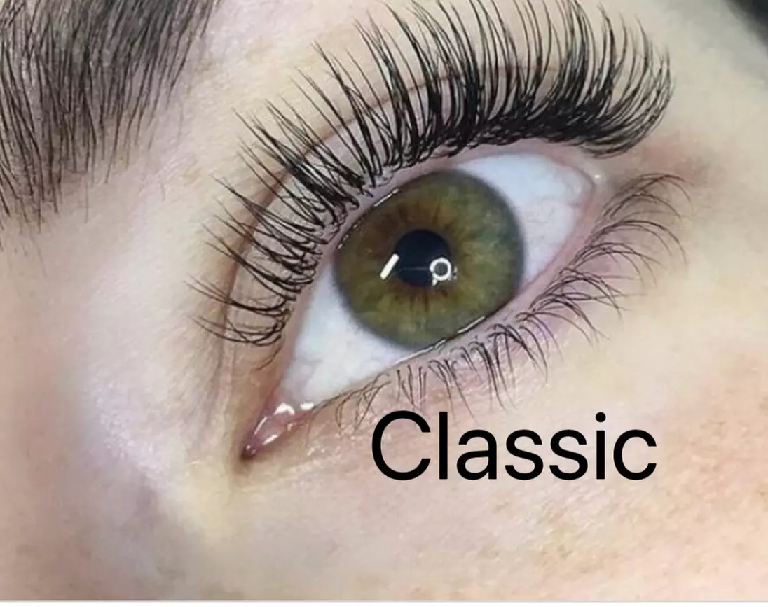 Full Set Lash Extensions for a Fuller, Longer Look
