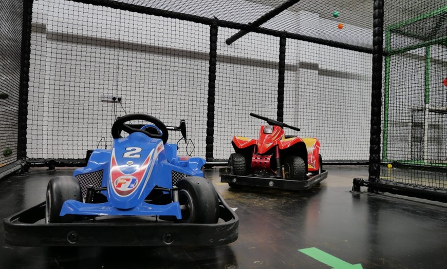 Image 5: Classic Party for 15 or 20 Children w/ Party Room, Host & Hot Buffet 